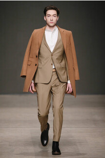 21DOT12 | The Twenty One Twelve Fall 2019 Ready-to-Wear / 21DOT12 | The Twenty One Twelve осень-зима 2019 / Неделя моды: Москва